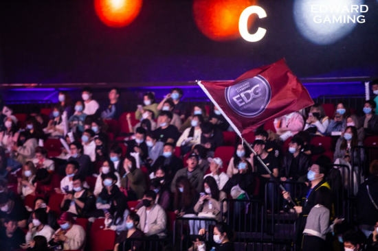 中手游2025年业绩报告揭示亏损收窄与盈利能力回升